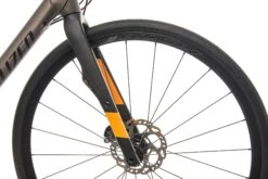 Specialized Diverge Comp 5 Gravel Bike - 2015, 56cm 6 Specialized Diverge Comp 5 Gravel Bike - 2015, 56cm -Specialized Shop BCY12023 PH1 05