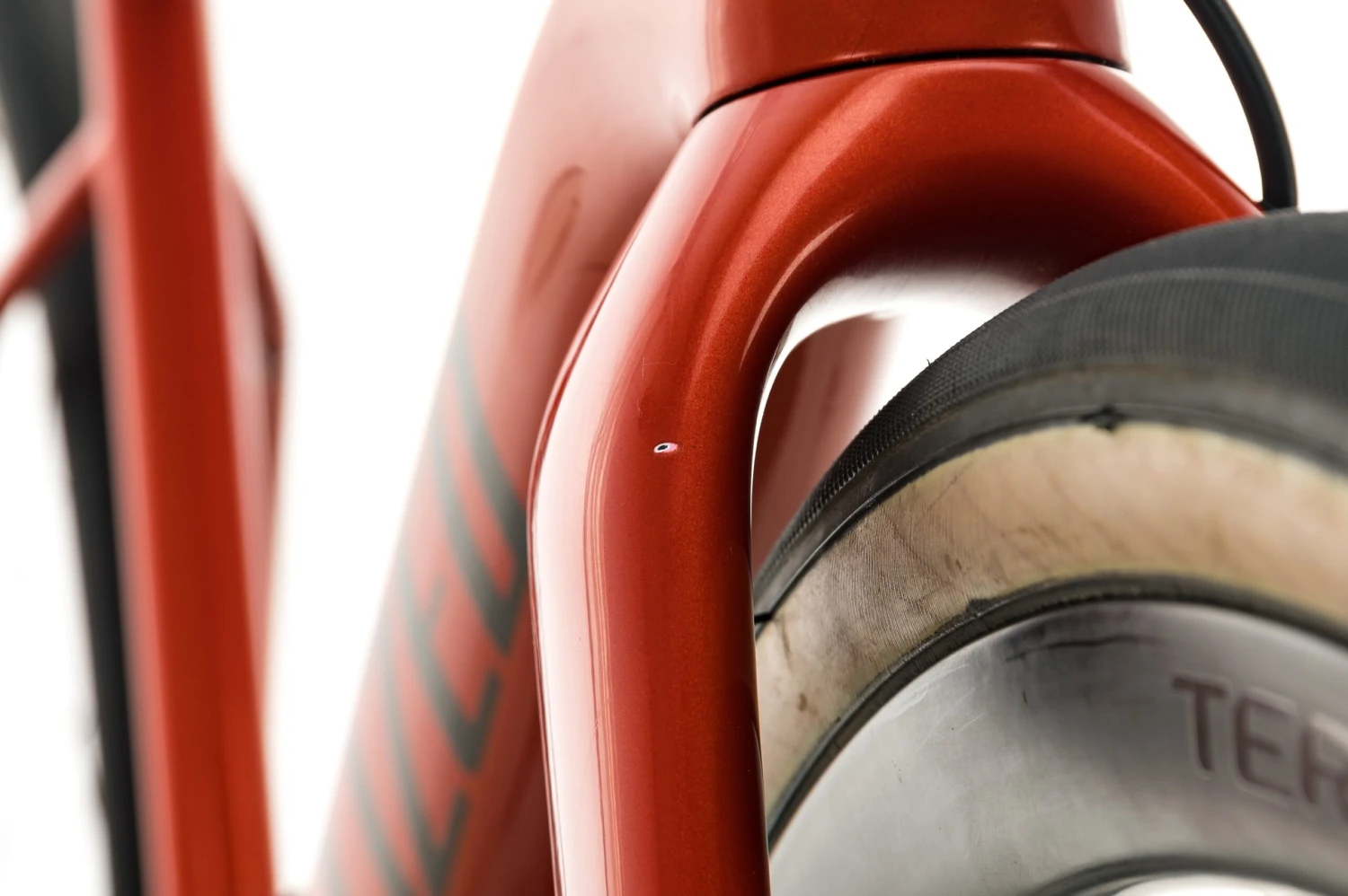 Specialized Diverge Pro Carbon Gravel Bike - 2021, 56cm Specialized Diverge Pro Carbon Gravel Bike - 2021, 56cm -Specialized Shop BGR12538 PH1 09 scaled