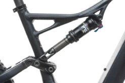 Specialized Turbo Levo FSR Comp 6Fattie/29 Medium Mountain E-Bike - 2018 -Specialized Shop BMT11203 BJ 04