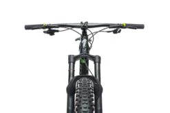 Specialized Rhyme Pro Carbon 6Fattie Large Womens Bike - 2017 8 Specialized Rhyme Pro Carbon 6Fattie Large Womens Bike - 2017 -Specialized Shop BMT11956 BJ 07