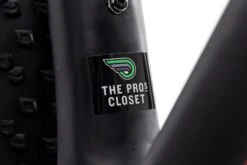 Specialized Fuse Expert Carbon 6Fattie Mountain Bike - 2018, Large -Specialized Shop BMT13322 RJ 03