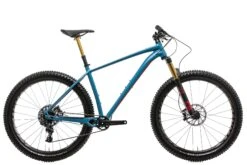 Specialized Fuse Comp 6Fattie Mountain Bike - 2019, Large