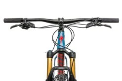 Specialized Fuse Comp 6Fattie Mountain Bike - 2019, Large 7 Specialized Fuse Comp 6Fattie Mountain Bike - 2019, Large -Specialized Shop BMT13982 CM 6