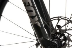 Specialized Fuse Expert Carbon 6Fattie Mountain Bike - 2018, LARGE -Specialized Shop BMT14049 CM 09