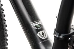 Specialized S-Works Stumpjumper Carbon XTR 29 Mountain Bike - 2012, 19" -Specialized Shop BMT15718 MJ 03