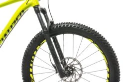 Specialized Fuse Comp 6Fattie/27.5+ Mountain Bike - 2019, Large -Specialized Shop BMT15791 MJ 05