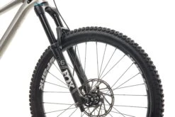 Specialized Stumpjumper EVO Comp Alloy Mountain Bike - 2019, S2 -Specialized Shop BMT16871 PH1 06
