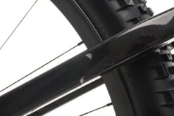 Specialized Stumpjumper Comp Carbon 29/6Fattie Mountain Bike - 2018, Large 10 Specialized Stumpjumper Comp Carbon 29/6Fattie Mountain Bike - 2018, Large -Specialized Shop BMT17422 PH1 09