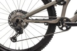 Specialized Stumpjumper Pemberton LTD Edition 29 Mountain Bike - 2020, Large -Specialized Shop BMT18356 PH1 04