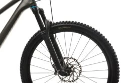 Specialized Stumpjumper ST Comp Carbon 29 Mountain Bike - 2019, Large 7 Specialized Stumpjumper ST Comp Carbon 29 Mountain Bike - 2019, Large -Specialized Shop BMT19370 PH1 06