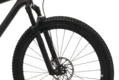 Specialized Epic Hardtail Expert Mountain Bike - 2020, Large 6 Specialized Epic Hardtail Expert Mountain Bike - 2020, Large -Specialized Shop BMT19587 PH1 17