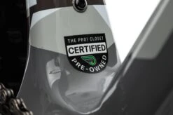 Specialized Fatboy Comp Carbon Fat Bike - 2019, Large -Specialized Shop BMT20739 PH2 03