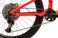Specialized Stumpjumper Pro FSR Carbon 27.5 Mountain Bike - 2018, Large -Specialized Shop BMT20831 PH1 04