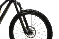 Specialized Stumpjumper Coil Carbon 29/6Fattie Mountain Bike - 2018, Large 7 Specialized Stumpjumper Coil Carbon 29/6Fattie Mountain Bike - 2018, Large -Specialized Shop BMT21278 PH1 06