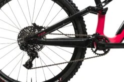 Specialized Enduro Elite 27.5 Mountain Bike - 2018, Small 5 Specialized Enduro Elite 27.5 Mountain Bike - 2018, Small -Specialized Shop BMT22057 PH1 04