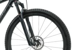 Specialized Epic Hardtail Pro Carbon World Cup Mountain Bike - 2017, Medium -Specialized Shop BMT23413 PH1 05