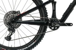 Specialized Camber Expert 29 Carbon Mountain Bike - 2018, Large -Specialized Shop BMT24342 PH1 04