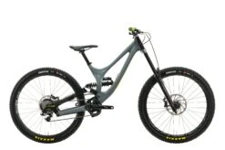 Specialized Demo 8 Mountain Bike - 2019, Small