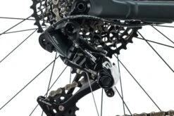 Specialized Epic Comp Mountain Bike - 2018, Medium -Specialized Shop BMT26794 PH 13