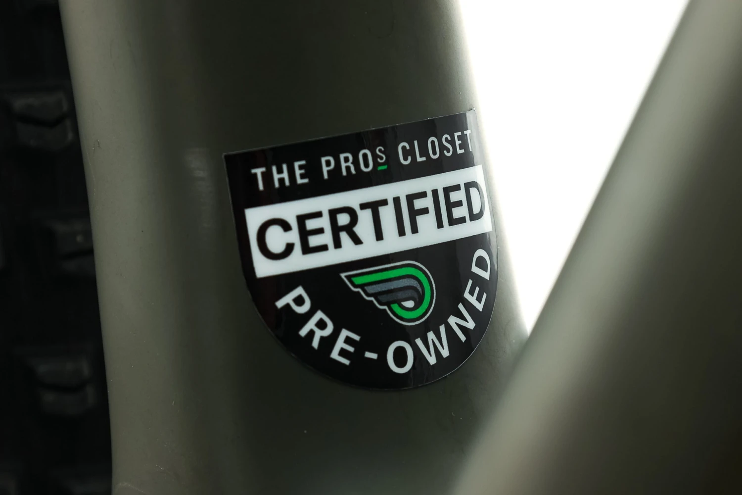 Specialized Fuse Comp Carbon 27.5+ Mountain Bike - 2019, Small Specialized Fuse Comp Carbon 27.5+ Mountain Bike - 2019, Small -Specialized Shop BMT28015 PH1 03 scaled