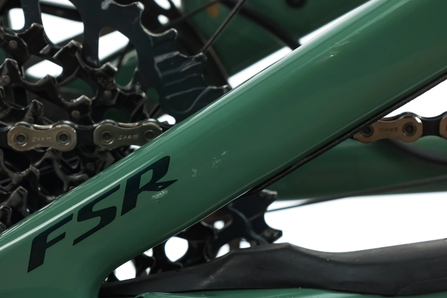 Specialized Turbo Levo SL Expert Carbon Mountain E-Bike - 2021, Medium Specialized Turbo Levo SL Expert Carbon Mountain E-Bike - 2021, Medium -Specialized Shop BMT28446 PH 10 scaled