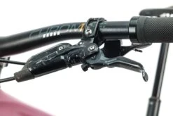 Specialized Enduro Elite Mountain Bike - 2020, S3 11 Specialized Enduro Elite Mountain Bike - 2020, S3 -Specialized Shop BMT28495 PH 29