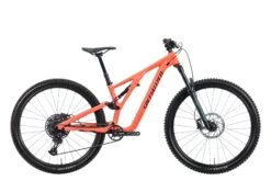 Specialized Stumpjumper Alloy Mountain Bike - 2022, S2