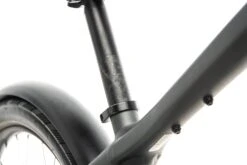 Specialized Turbo Como 4.0 650b Urban E-Bike - 2021, Med/Large -Specialized Shop BRD18117 PH2 08