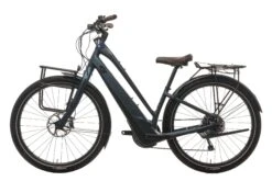 Specialized Turbo Como 5.0 Low Entry 650b Hybrid E-Bike - 2021, Small -Specialized Shop BRD21529 PH1 02