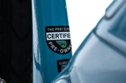 Specialized Como 2.0 Commuter E-Bike - 2019, Small -Specialized Shop BRD24063 PH2 03