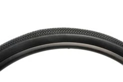 Specialized Sawtooth Tire 700c X 42mm 120 TPI Tubeless