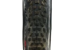 Specialized Ground Control Grid Tire 27.5 X 2.3" 60 TPI Tubeless -Specialized Shop CTR10337 CT 02 95d60a7c b469 407a 8733 97bdf3994f83