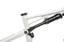 Specialized S-Works Epic Carbon 29 Small Frameset - 2020 6 Specialized S-Works Epic Carbon 29 Small Frameset - 2020 -Specialized Shop FMT10496 MJ 05