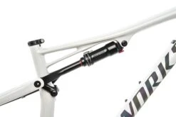 Specialized S-Works Epic Carbon 29 Small Frameset - 2020 7 Specialized S-Works Epic Carbon 29 Small Frameset - 2020 -Specialized Shop FMT10496 MJ 06