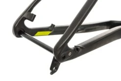 Specialized S-Works Fuse Carbon 6Fattie / 29 Medium Frame - 2018 5 Specialized S-Works Fuse Carbon 6Fattie / 29 Medium Frame - 2018 -Specialized Shop FMT10894 PH2 04