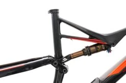 Specialized Stumpjumper FSR Expert 6Fattie Large Frame - 2016 6 Specialized Stumpjumper FSR Expert 6Fattie Large Frame - 2016 -Specialized Shop FMT11096 PH3 05