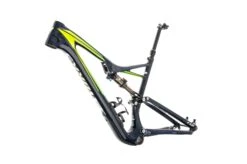 Specialized S-Works Stumpjumper FSR Carbon 27.5" Large Frame - 2016 3 Specialized S-Works Stumpjumper FSR Carbon 27.5" Large Frame - 2016 -Specialized Shop FMT11177 PH3 02