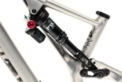 Specialized Stumpjumper EVO Alloy 29 S2 Frame - 2019 4 Specialized Stumpjumper EVO Alloy 29 S2 Frame - 2019 -Specialized Shop FMT11403 PH 3