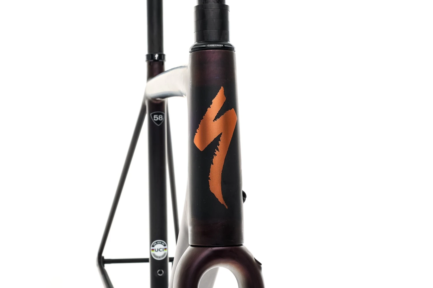 Specialized S-Works Aethos Disc Electronic 58cm Frameset - 2021 Specialized S-Works Aethos Disc Electronic 58cm Frameset - 2021 -Specialized Shop FRD12521 PH3 04 scaled