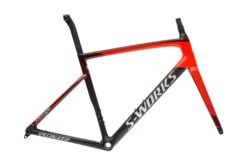 Specialized S-Works Tarmac SL6 Disc 56cm Frameset - 2020 4 Specialized S-Works Tarmac SL6 Disc 56cm Frameset - 2020 -Specialized Shop FRD12813 PH3 3