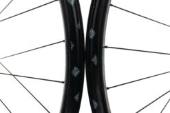 Specialized Aluminum Tubeless 29" Wheelset -Specialized Shop WMT11863 PH3 05