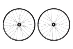 Specialized Roval Traverse Fattie 38 Aluminum Tubeless 27.5" Wheelset