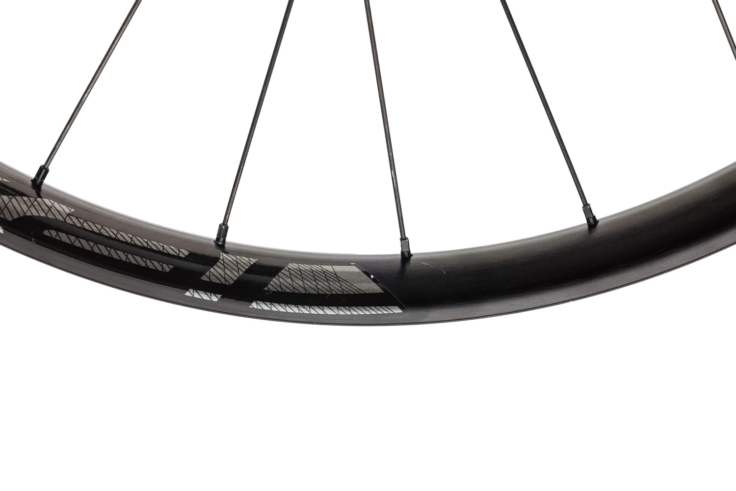 Roval Traverse Fattie 38 Aluminum Tubeless 27.5" Wheelset Specialized Roval Traverse Fattie 38 Aluminum Tubeless 27.5" Wheelset -Specialized Shop WMT13376 PH3 12 scaled