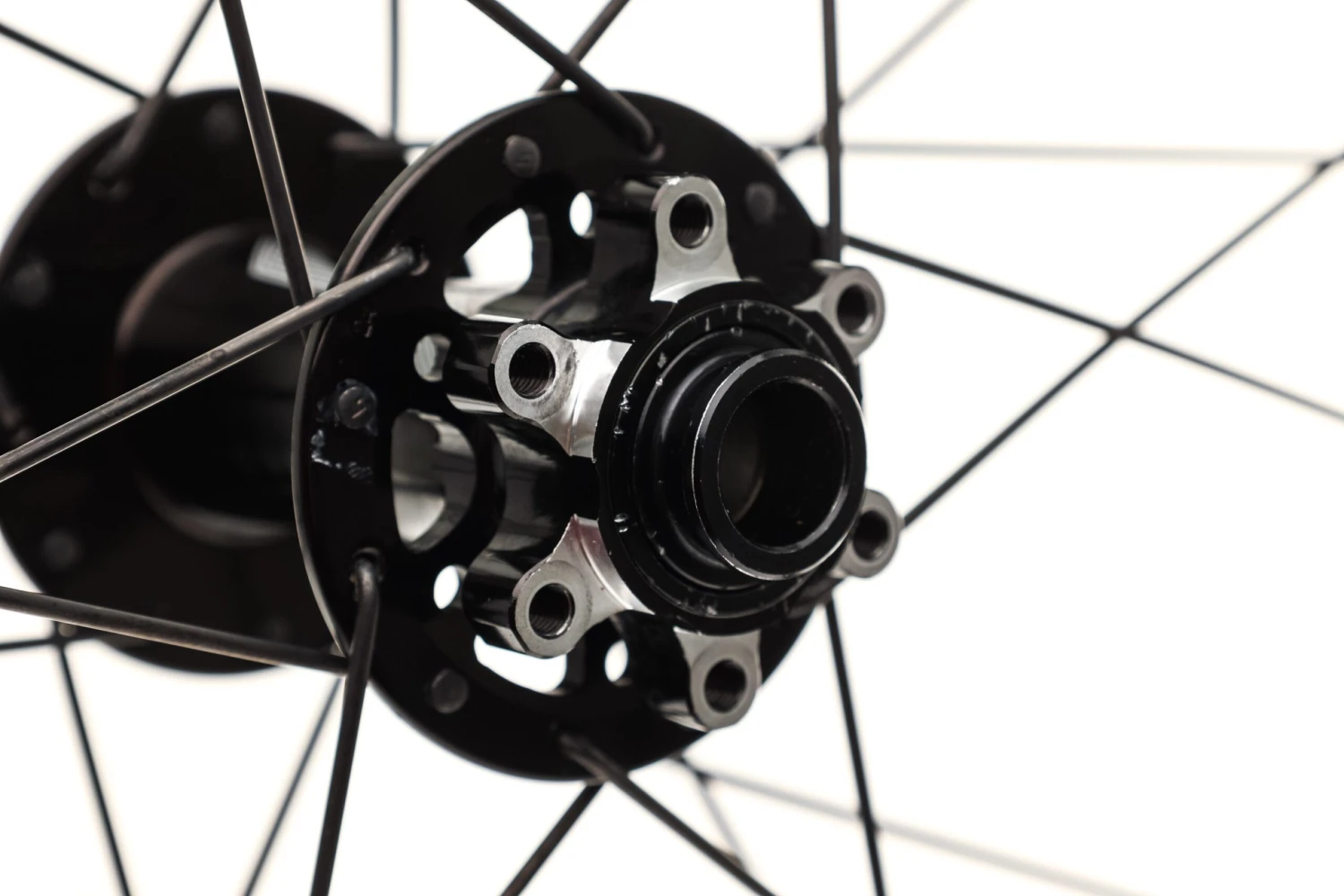 Roval Traverse Fattie 38 Aluminum Tubeless 27.5" Wheelset Specialized Roval Traverse Fattie 38 Aluminum Tubeless 27.5" Wheelset -Specialized Shop WMT13376 PH3 13 scaled