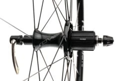 Specialized Roval SLX 24 Aluminum Tubeless 700c Wheelset 4 Specialized Roval SLX 24 Aluminum Tubeless 700c Wheelset -Specialized Shop WRD16773 PH3 03