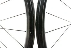 Specialized Roval Traverse Carbon Tubeless 29" Wheelset -Specialized Shop wmt1009404