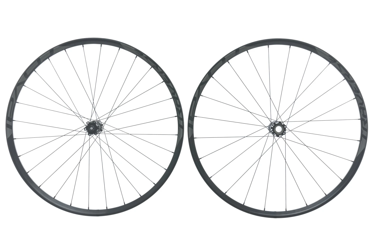 Specialized Roval Traverse Fattie Aluminum Tubeless 27.5" Wheelset Specialized Roval Traverse Fattie Aluminum Tubeless 27.5" Wheelset -Specialized Shop wmt10157 bj 3 ab925a01 1e67 4727 8464 2463345dcf2d